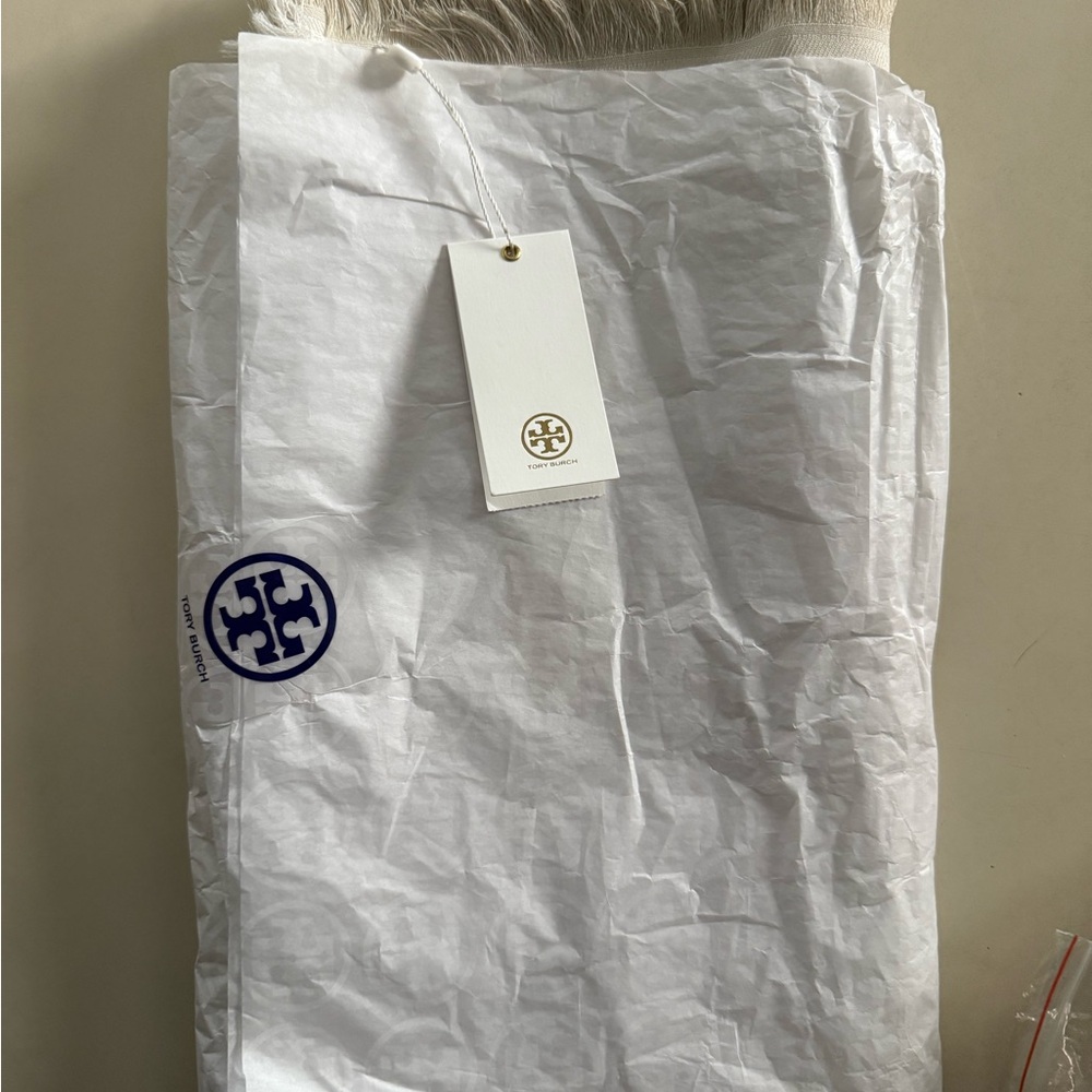 Tory Burch Logo Jacquard Traveler Silk and Wool Scarf in New Ivory - Picture 7 of 9